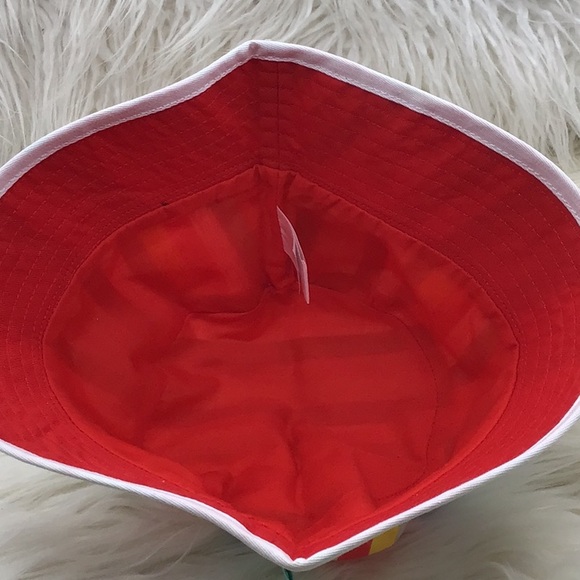 🟣🧢2/$12+Discount Ship! Stripe Multi-Color Sun Bucket Hat - Picture 5 of 5